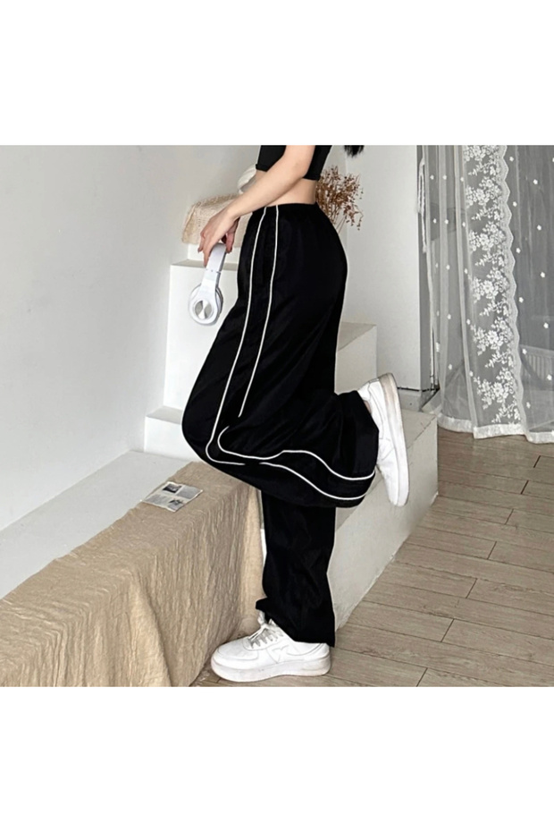 Y2k الرمز البريدي التفاصيل Sweatpants / السراويل