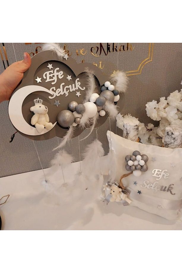 Erkek Bebek Ledli Bubble Kapı Süsü & Takı Yastığı - 2