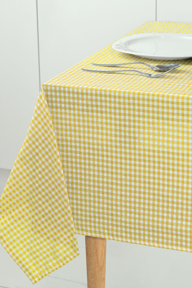 Small Square Pattern Gingham Tablecloth - 1