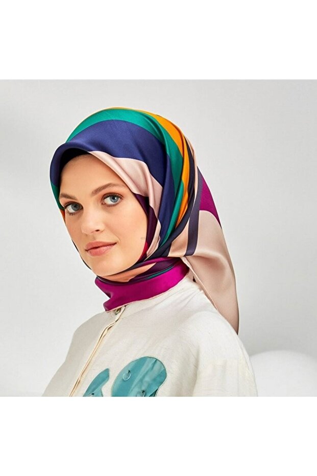 وشاح سورا سيلك