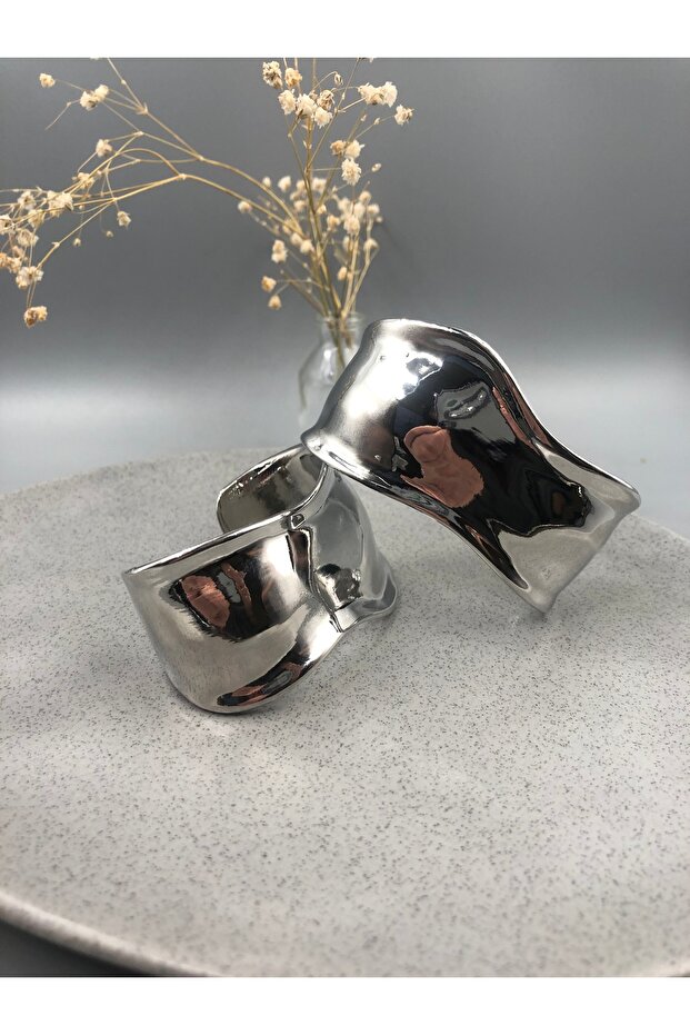 مشبك غير متماثل - 1