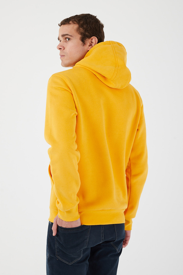 Içi Polarlı Regular Fit Standard Kesim Kanguru Cepli Basic Kapüşonlu Sweatshirt Hardal - 2