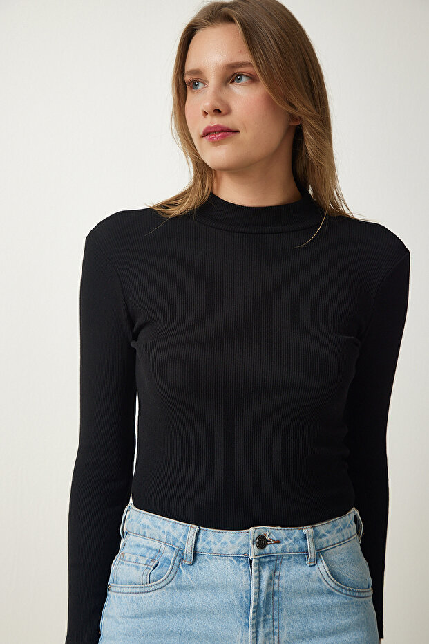 Women's Black Turtleneck Corded Knitted Blouse GT00054