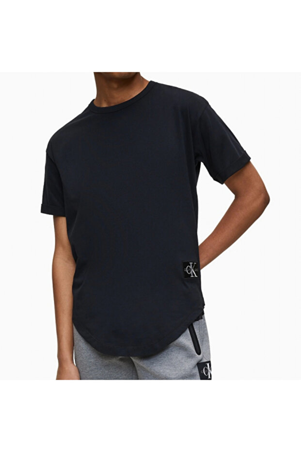Badge Turn Up Sleeve Tee