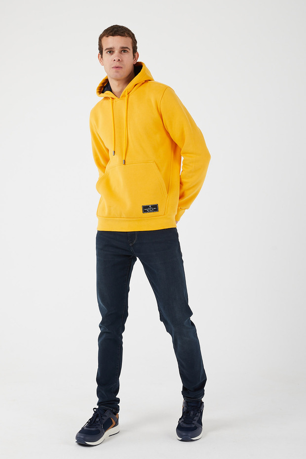 Içi Polarlı Regular Fit Standard Kesim Kanguru Cepli Basic Kapüşonlu Sweatshirt Hardal - 5