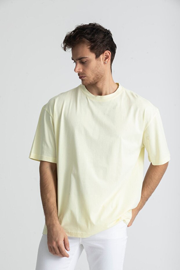 تي شيرت أساسي كبير الحجم أصفر فاتح - 2
