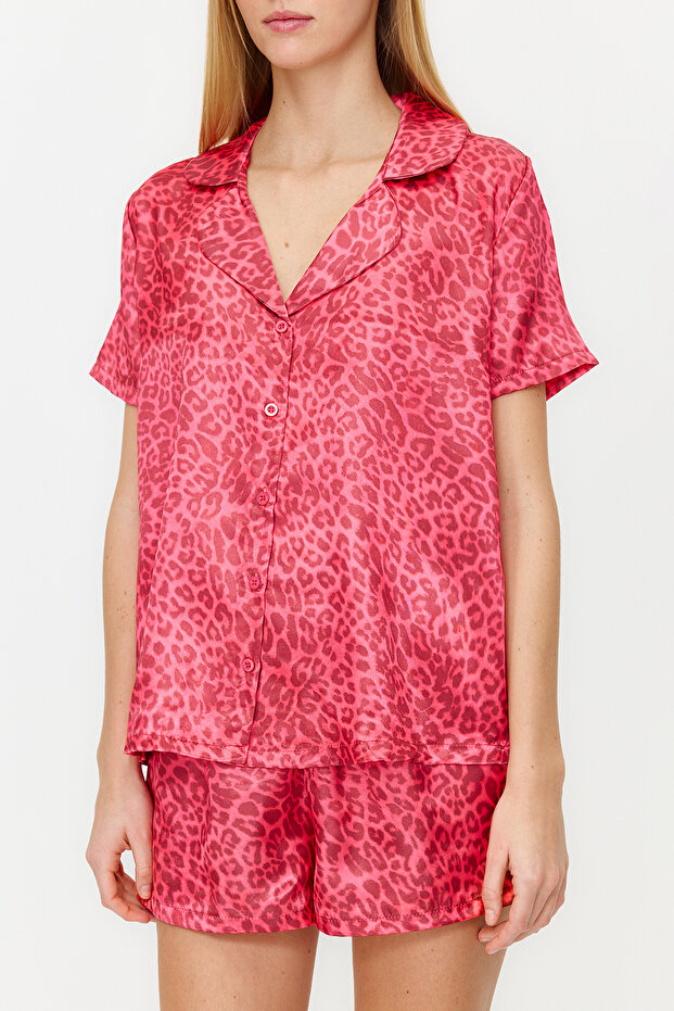 Pembe Çok Renkli Leopar Desenli Saten Şortlu Dokuma Pijama Takımı THMSS20PT0158 - 6