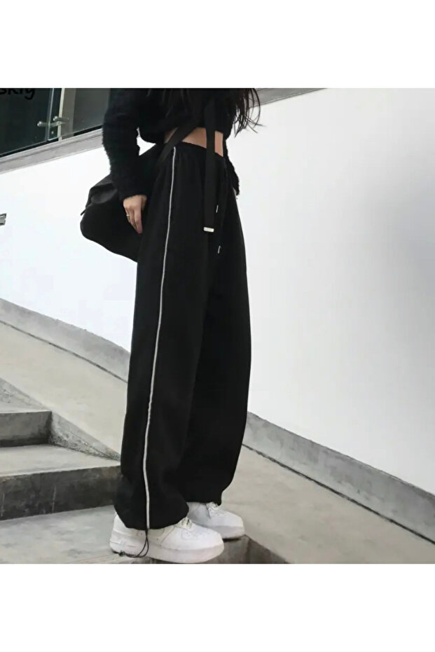 Y2k Zip Detail Sweatpants
