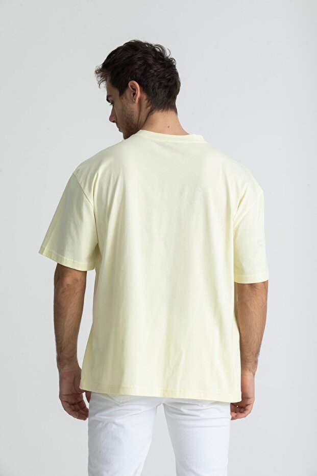 تي شيرت أساسي كبير الحجم أصفر فاتح - 5