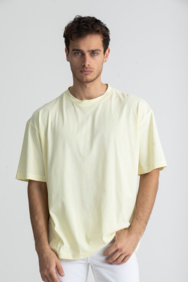 تي شيرت أساسي كبير الحجم أصفر فاتح - 1