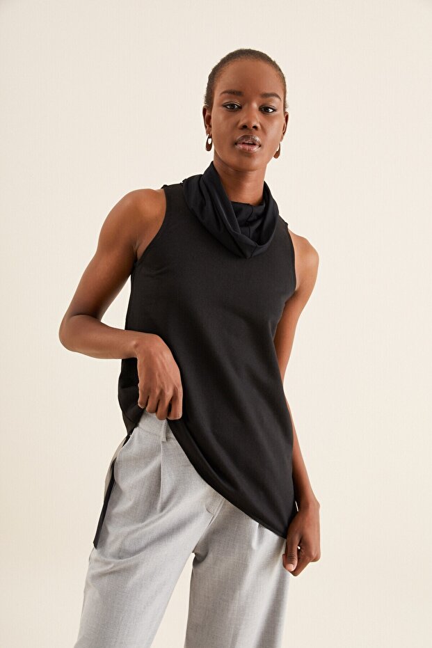Women's Tulle Detail Asymmetrical Blouse