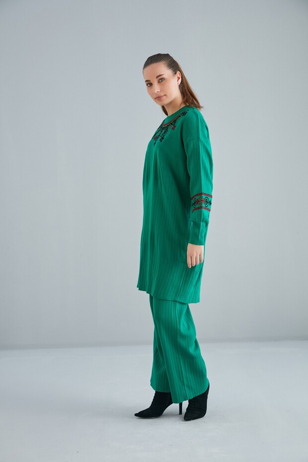 Embroidered Double Set - 2