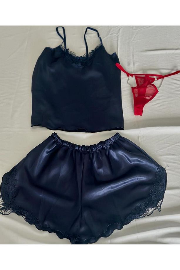 Saten Şortlu Güpürlü Gecelik Takımı Kırmızı Taşlı String - 7