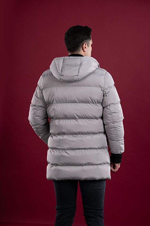 Regular Fit Kapşonlu Astarlı Uzun Kalın Şişme Mont - 5