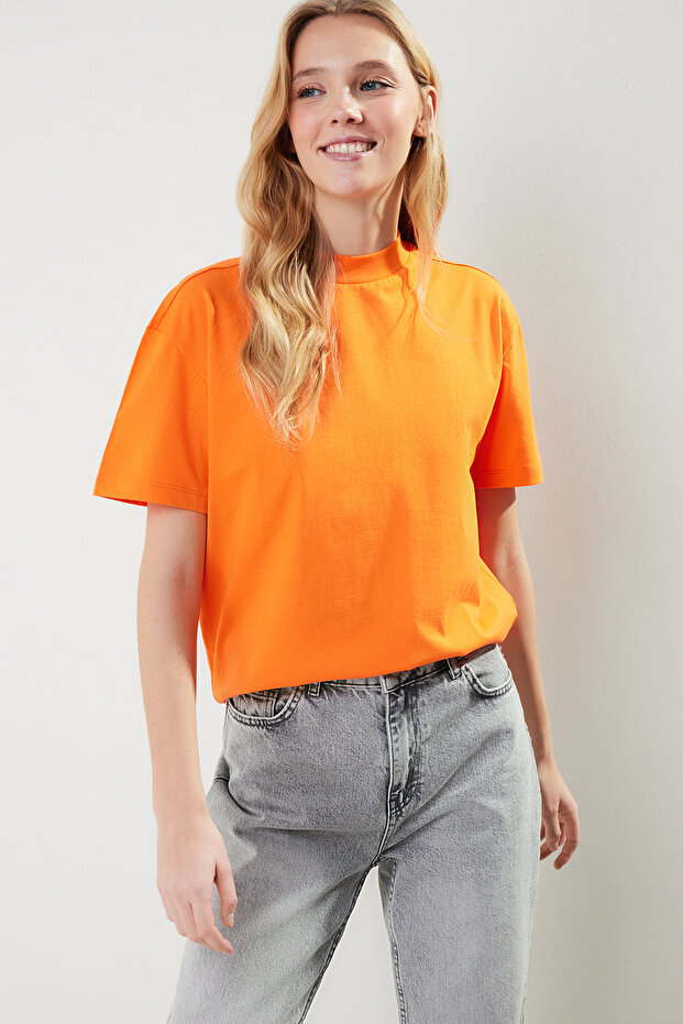 Antrasit-Turuncu 2'li Paket Basic Dik Yaka Örme T-Shirt TWOSS20TS1500 - 2