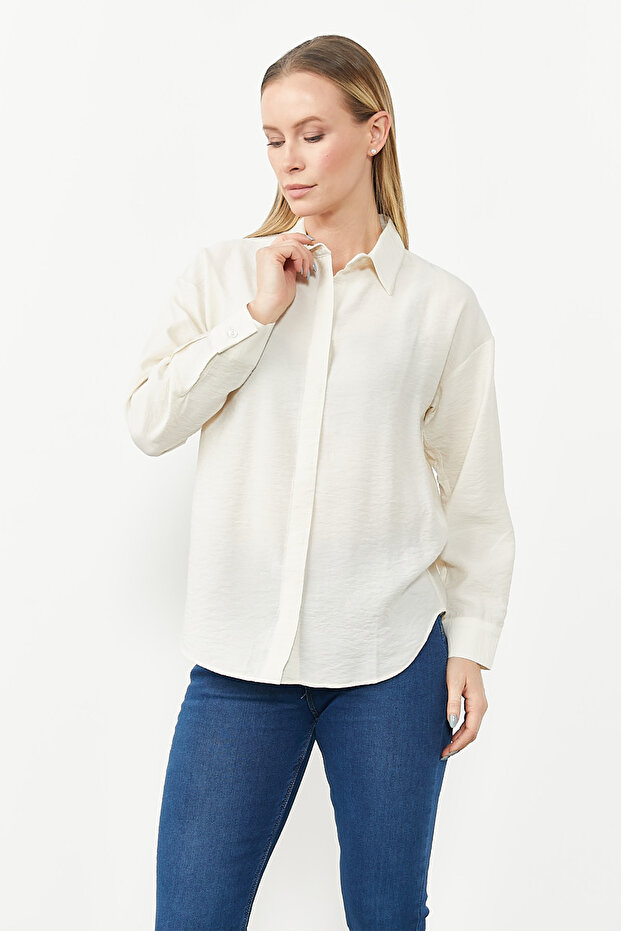 B5007 Model Shirt