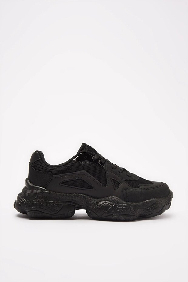 141 Comfortable Thick Sole Women's Sneaker Sports Shoes
