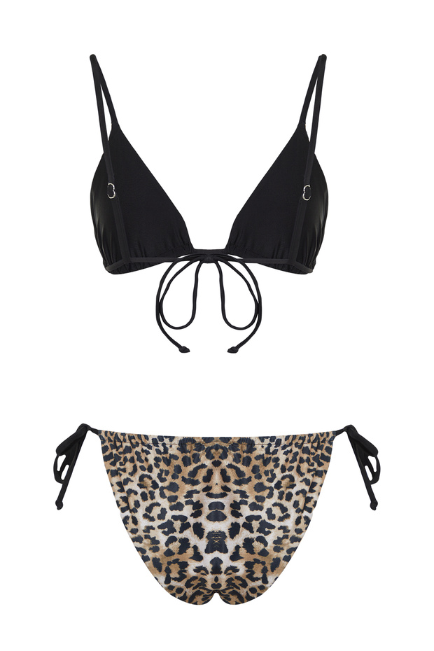 Leopar Desenli Çift Taraf Kullanımlı Üçgen Kaplı Brazilian Düşük Bel Bikini Takımı TBESS24BT00108 - 8