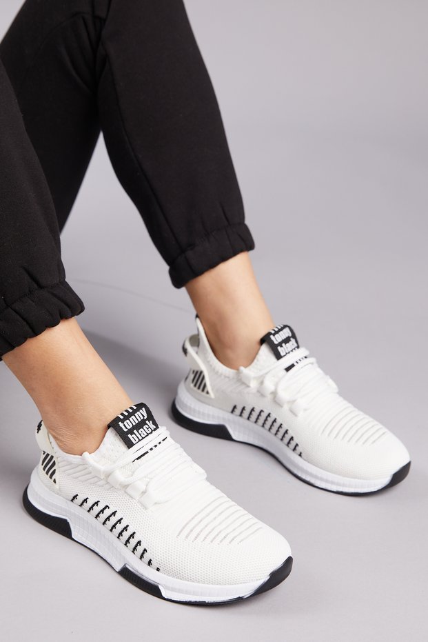 Unisex White Black Sports Shoes Tbqnl