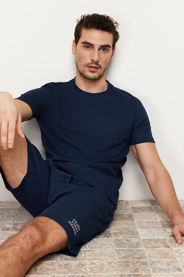 Lacivert Regular Fit Dokulu Örme Şortlu Pijama Takımı TMNSS23PT00032 - 1