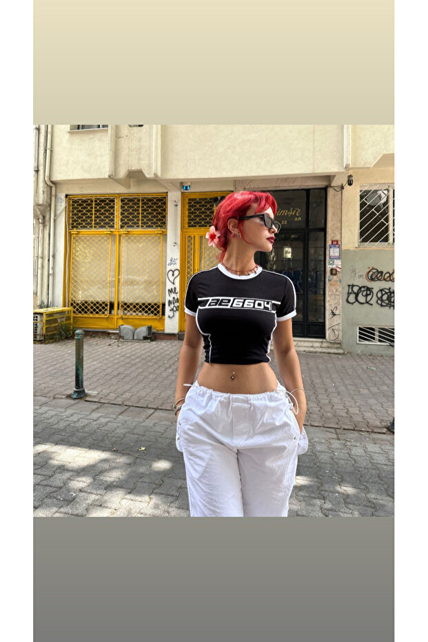 Y2k Black Crop Top - 1
