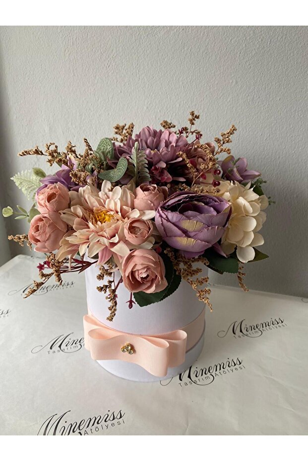 Lüks 1.Kalite Yapay Çiçek Kutusu Pembe Gül , Şakayık , Yıldız Çiçeği , Pembe Gül - 1