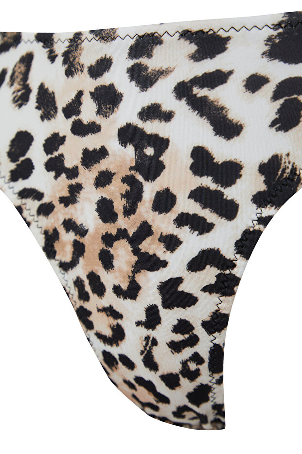 Leopar Desenli V Kesim Regular Normal Bel Bikini Altı TBESS23BA00116 - 6