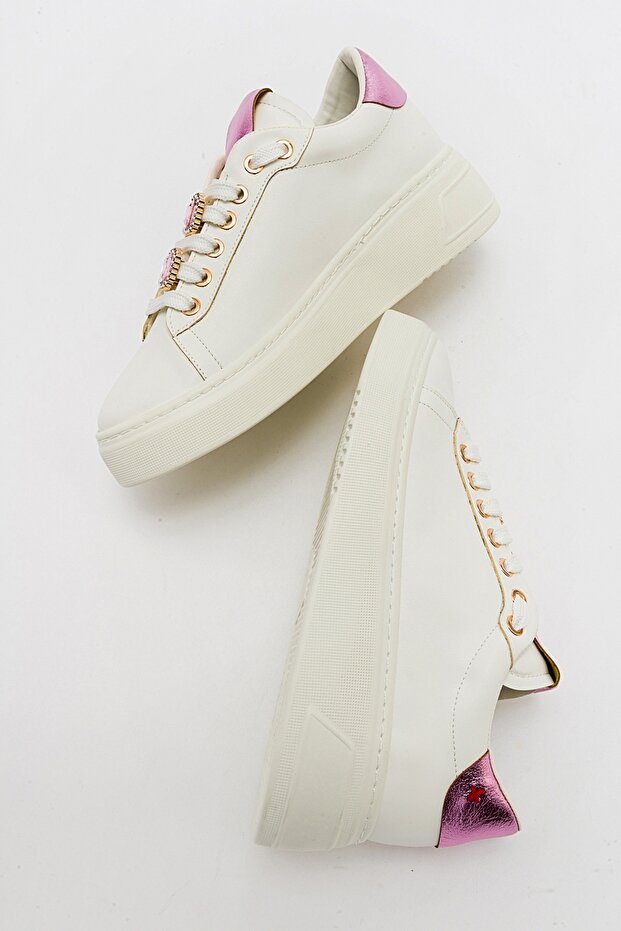 حذاء رياضي نسائي أبيض من GRAU - 4