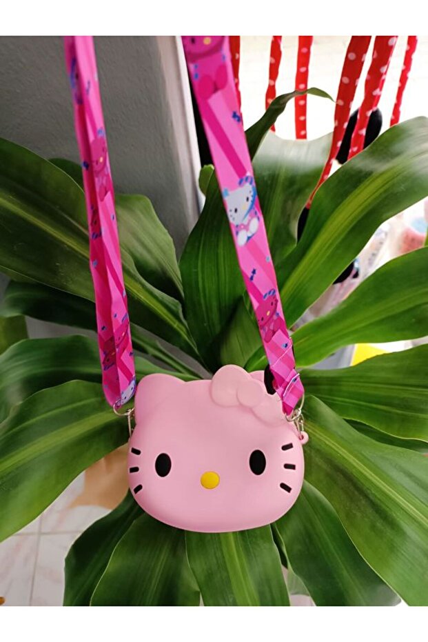 Hello Kitty Figürlü Cüzdan Boy Silikon Çanta - 3