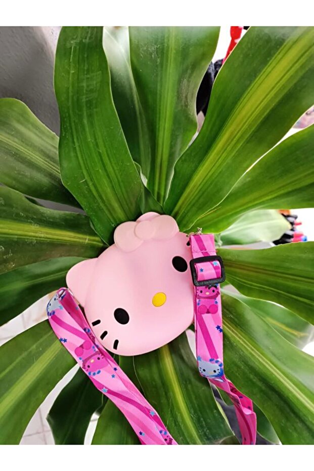 Hello Kitty Figürlü Cüzdan Boy Silikon Çanta - 2