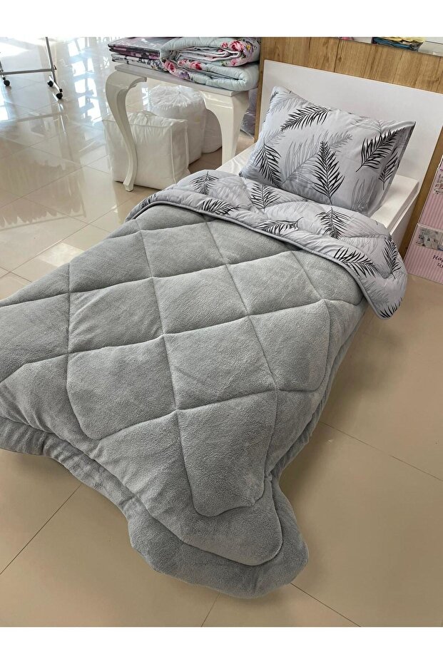 Single Double Sided Welsoft Quilt Gray Feather