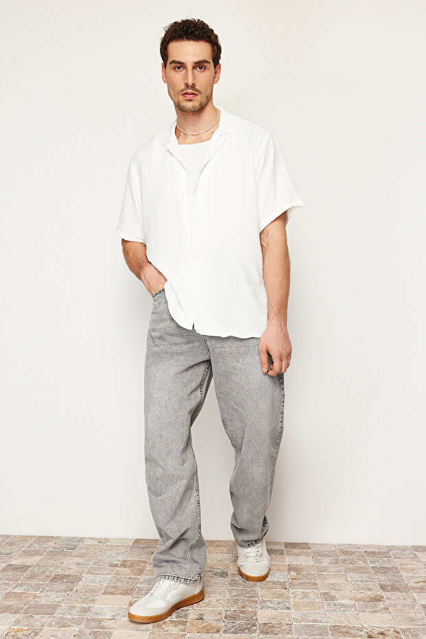 Beyaz Oversize Fit Yazlık Kısa Kollu Keten Görünümlü Gömlek TMNSS24GO00019 - 3