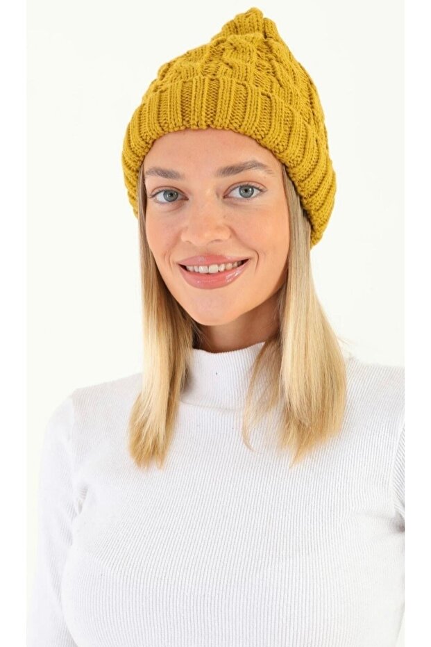 Kadın Örme Bere - 3