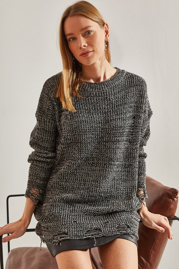 Women's Black Muline Oversize Ripped Detailed Knitwear Sweater Stk317