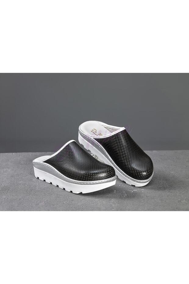 Women's Sabo Slippers with Tractor Sole Holes Black