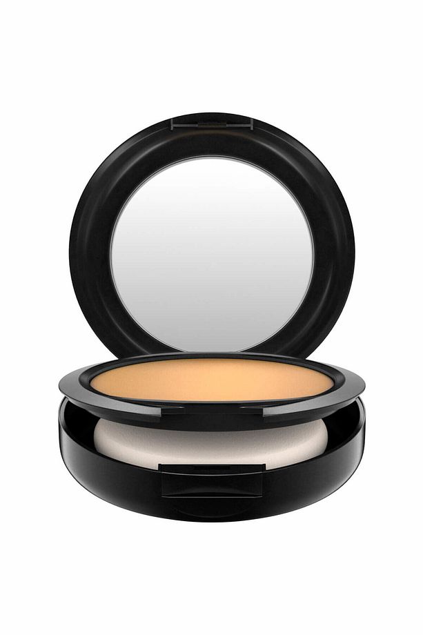 Studio Fix Powder Plus Orta-yüksek Kapatıcılık Mat Bitişli Pudra Fondöten Nc43.5 - 15g - 2