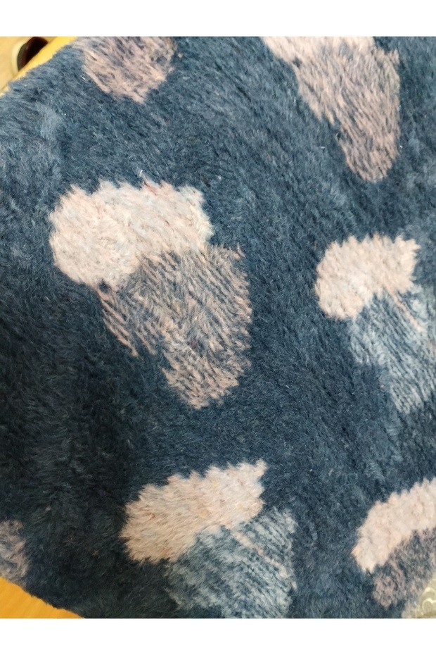 Single Economical, Special Plush Blanket for Construction Sites