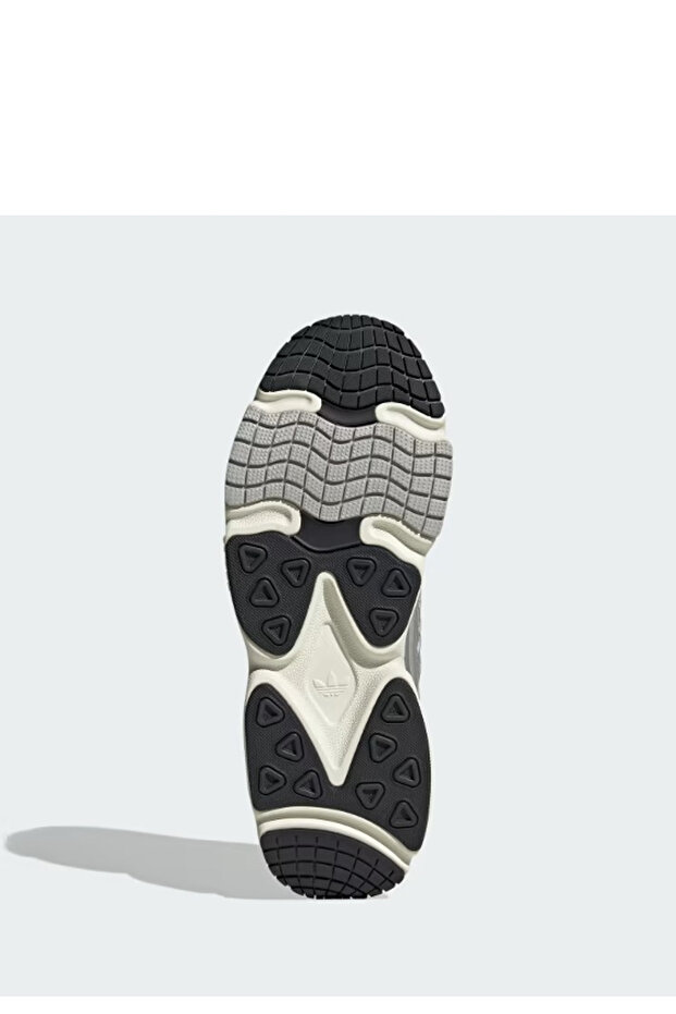 Cloud White / Core Black / Off White Ozmillen - 4