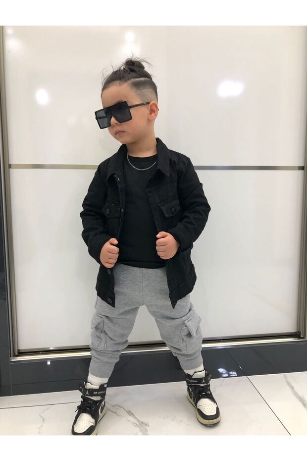 طقم من قطعتين مع سترة جينز - 2