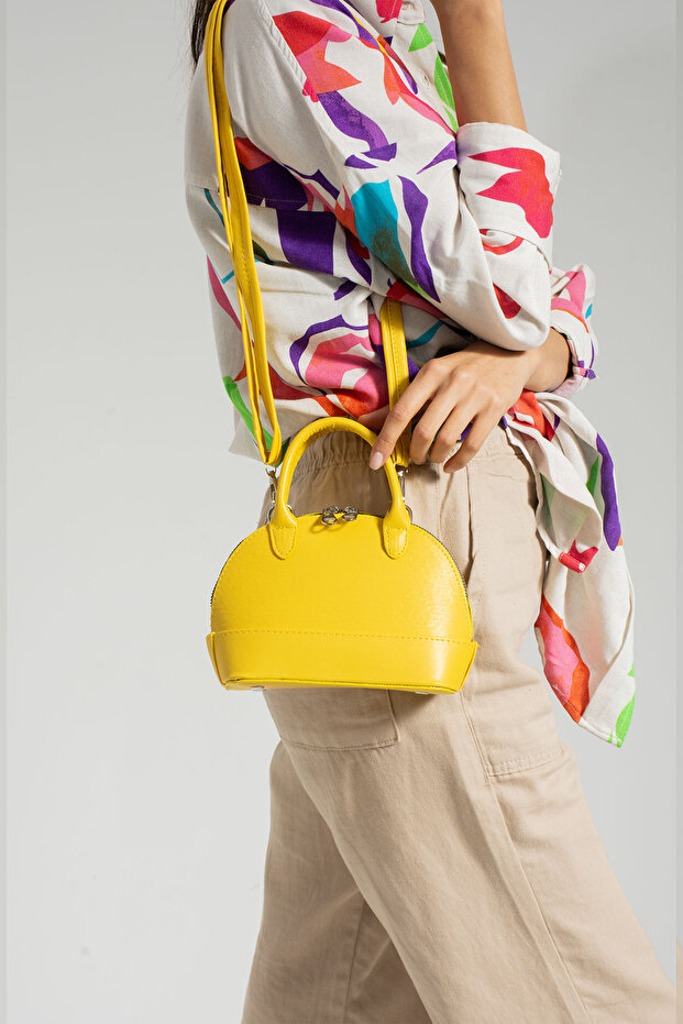 D model mini şişe çapraz askılı kutu - 3