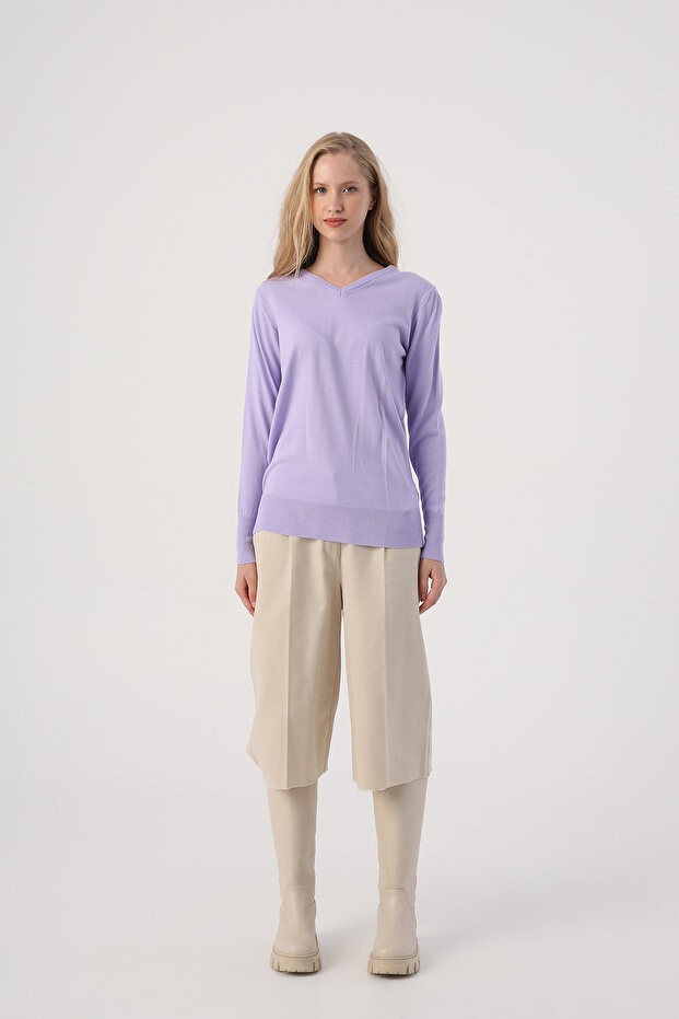 Helllila Strickpullover mit V-Ausschnitt - 2