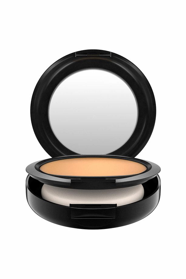 Studio Fix Powder Plus Orta-yüksek Kapatıcılık Mat Bitişli Pudra Fondöten Nc42 - 15g - 2