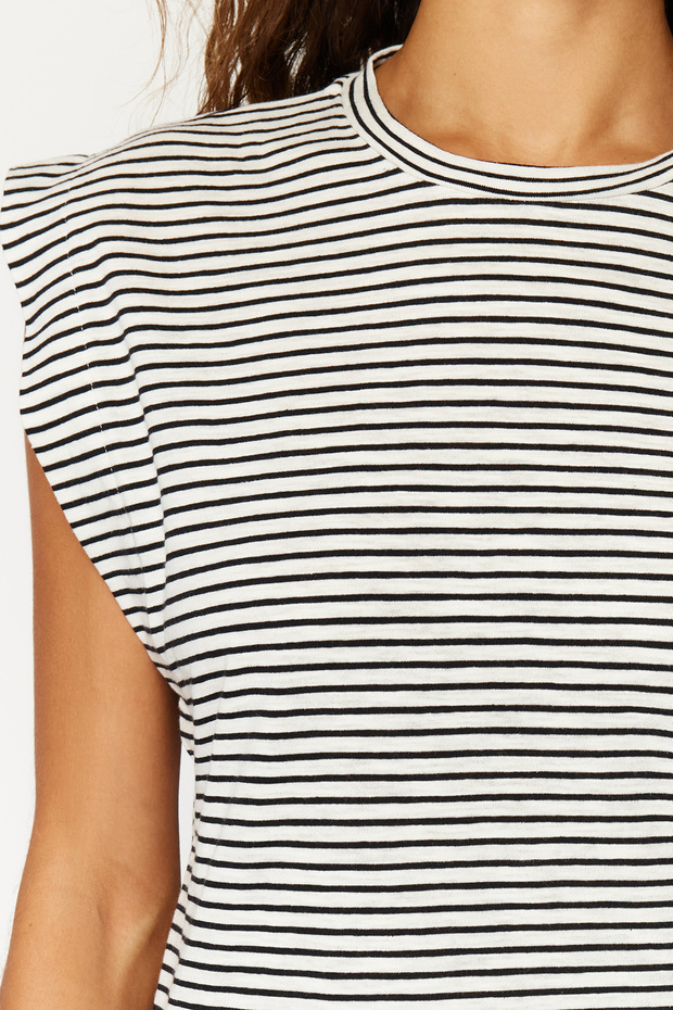 Çok Renkli %100 Pamuk Çizgili Vatka Görünümlü Basic Bisiklet Yaka Örme T-Shirt TWOSS20TS0021 - 4
