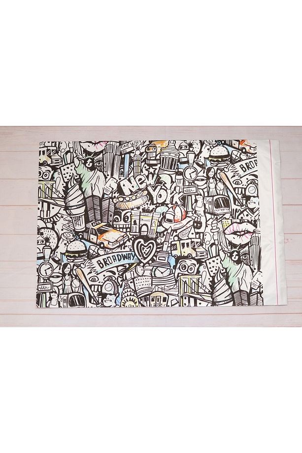 Kendinden Yapışkanlı- Bantlı Hediye Paketi, Siyah-beyaz New York Yapışkanlı Poşet 5 Adet (35X50CM) - 2