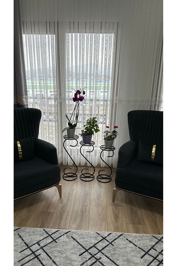 3 lü Saksılık Çiçeklik - 3