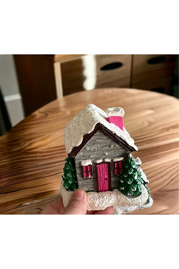 Karlı Kış temalı Ev model Tütsülük - 3