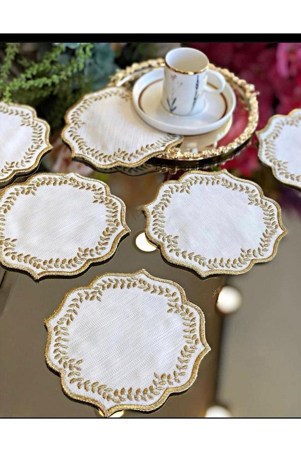 Yuvarlak Gold 6'lı Linen Keten Kahve Yanı Kokteyl Sunum Parti Peçetesi Nakış Işlemeli Sunumluk - 1