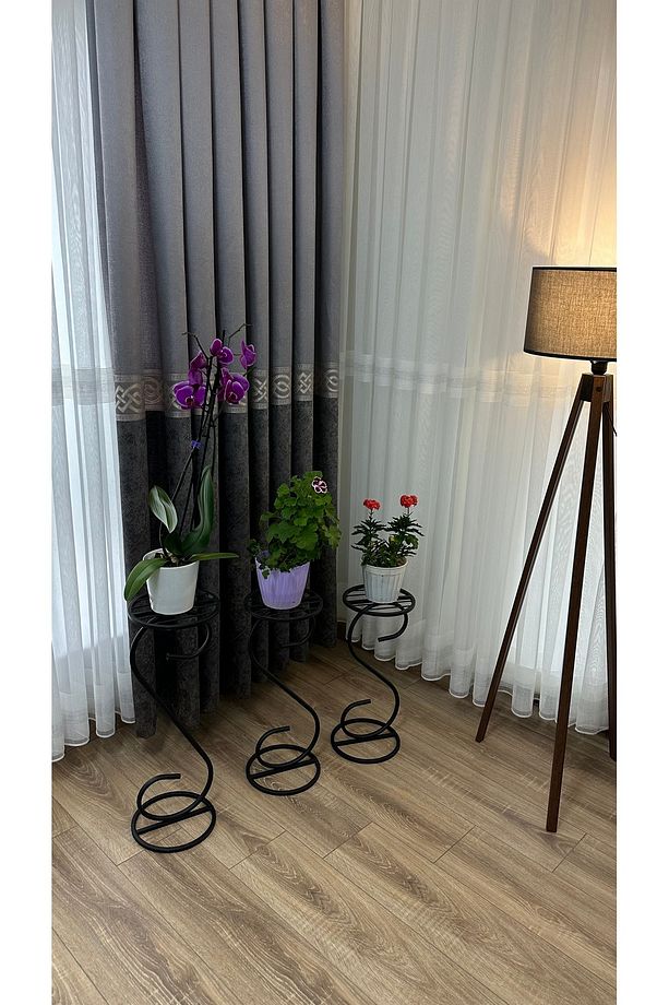 3 lü Saksılık Çiçeklik - 4