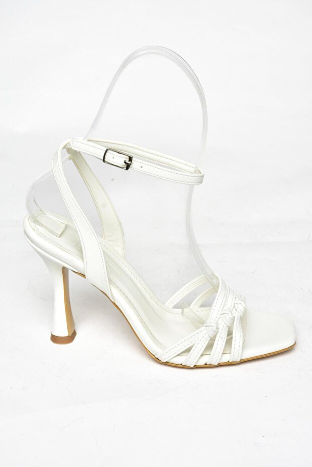 S569815709 Fehér vékony sarkú női cipő - 5