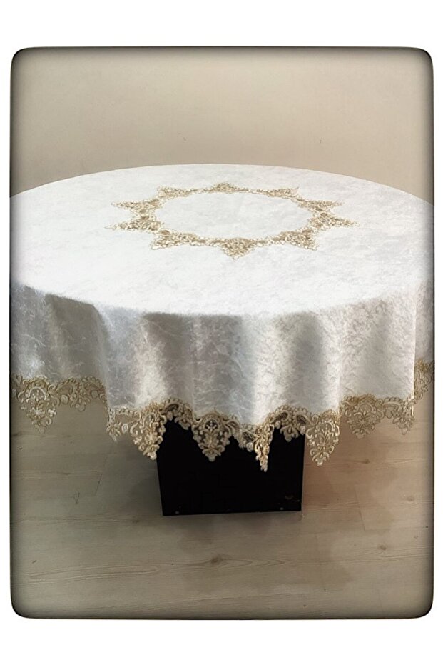 Round Fiskos Velvet Tablecloth